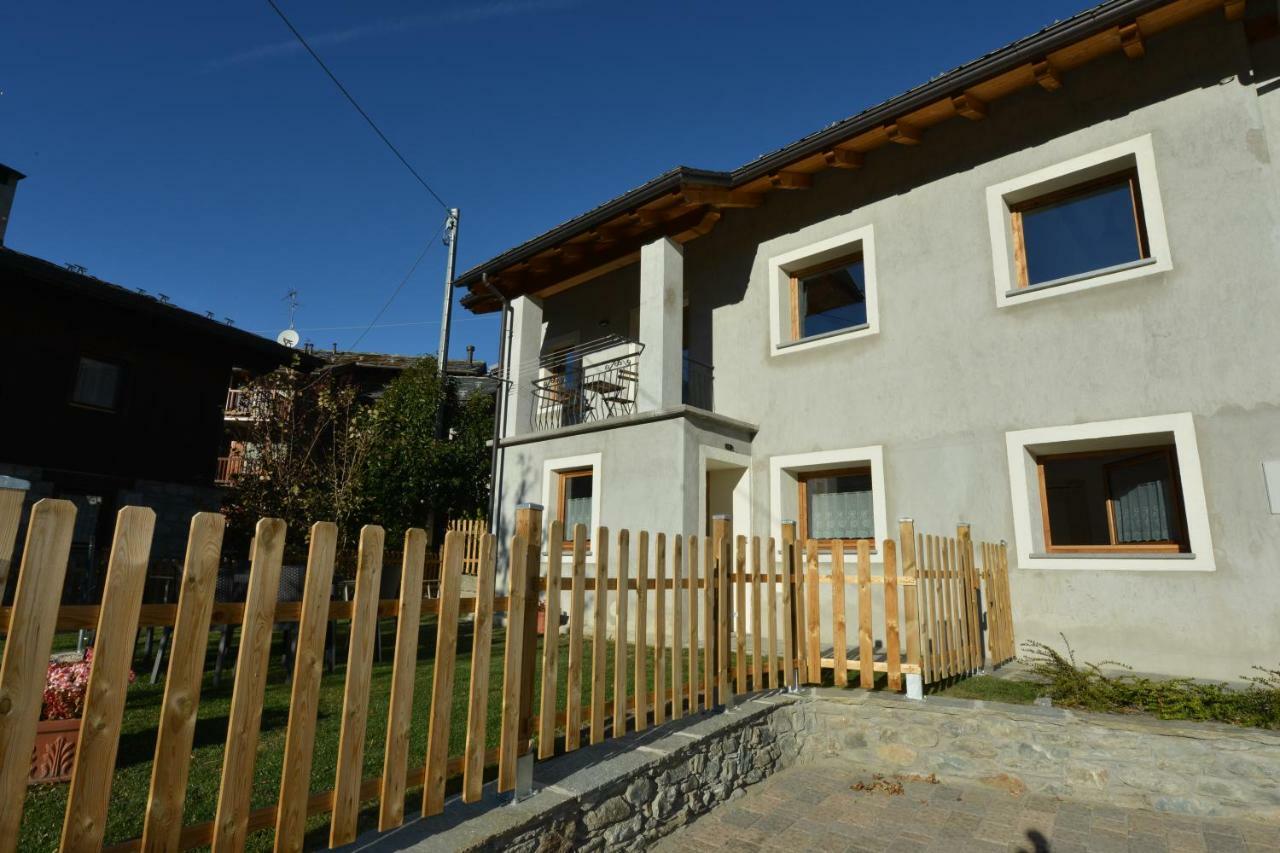 Lo Metcho Dou Bino Apartman Antey-Saint-André Kültér fotó